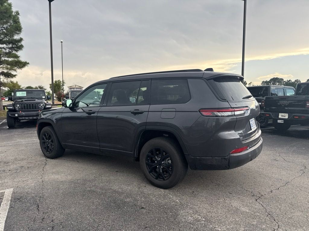 2025 Jeep Grand Cherokee L Altitude X 4x4
