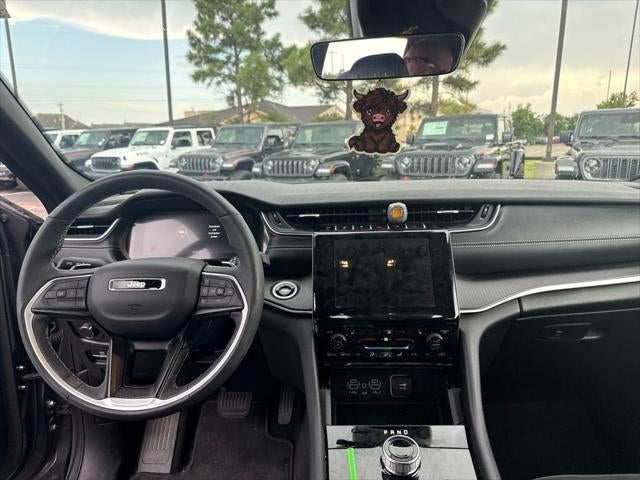 2025 Jeep Grand Cherokee L Altitude X 4x4