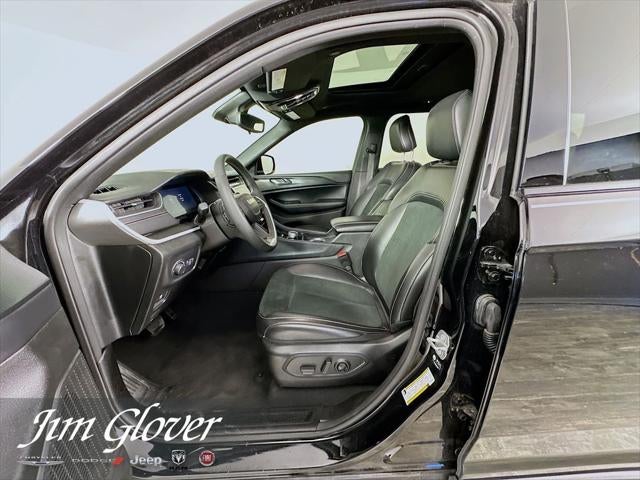 2025 Jeep Grand Cherokee L Altitude X 4x4