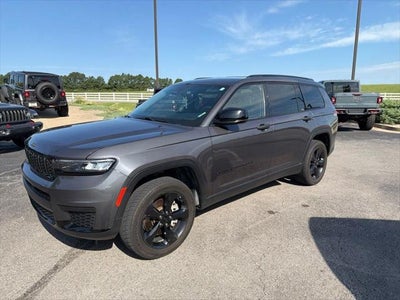 2022 Jeep Grand Cherokee L Altitude 4x4