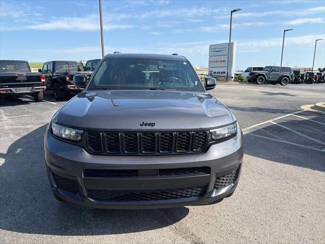2022 Jeep Grand Cherokee L Altitude 4x4