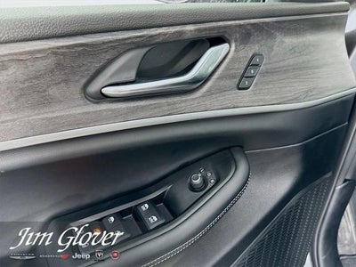 2025 Jeep Grand Cherokee L Limited 4x4