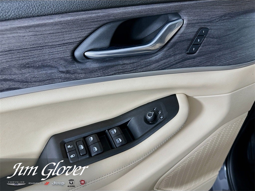 2024 Jeep Grand Cherokee L Limited 4x4