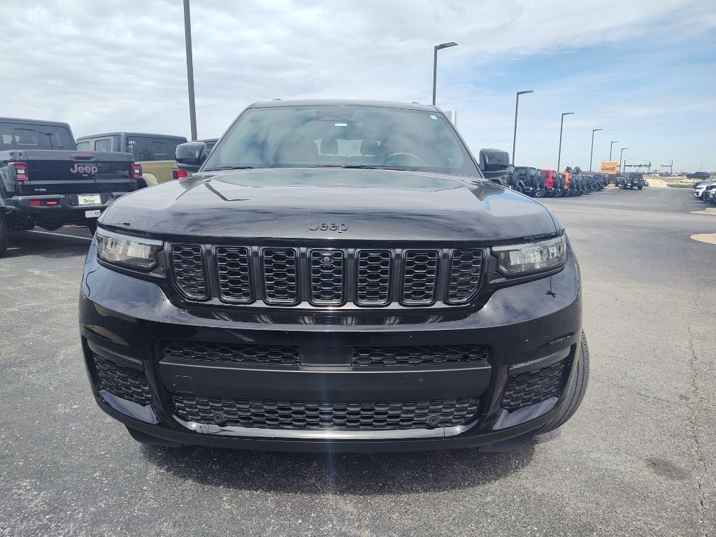 2023 Jeep Grand Cherokee L Limited 4x4