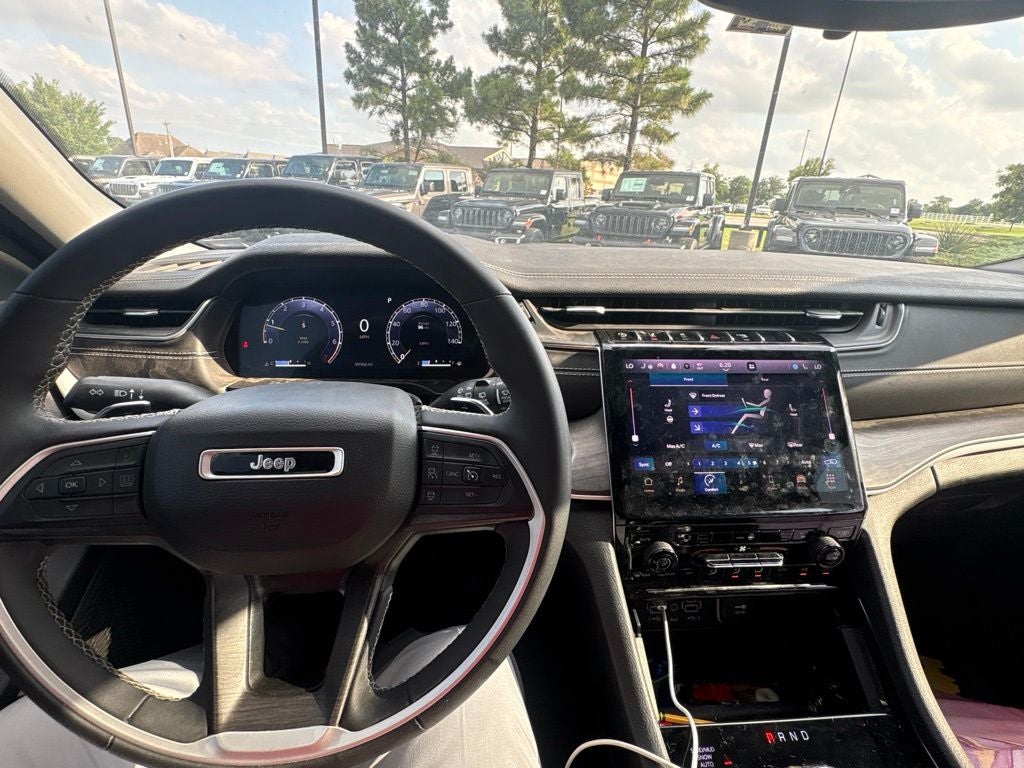 2023 Jeep Grand Cherokee L Limited 4x4