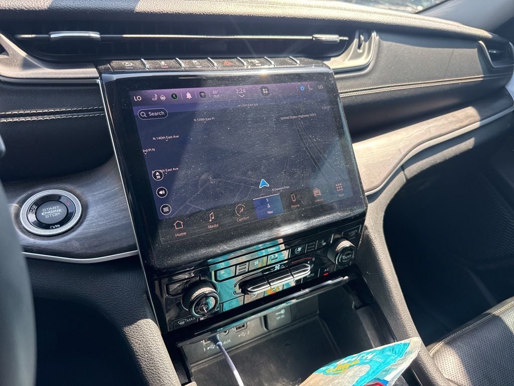 2023 Jeep Grand Cherokee L Limited 4x4