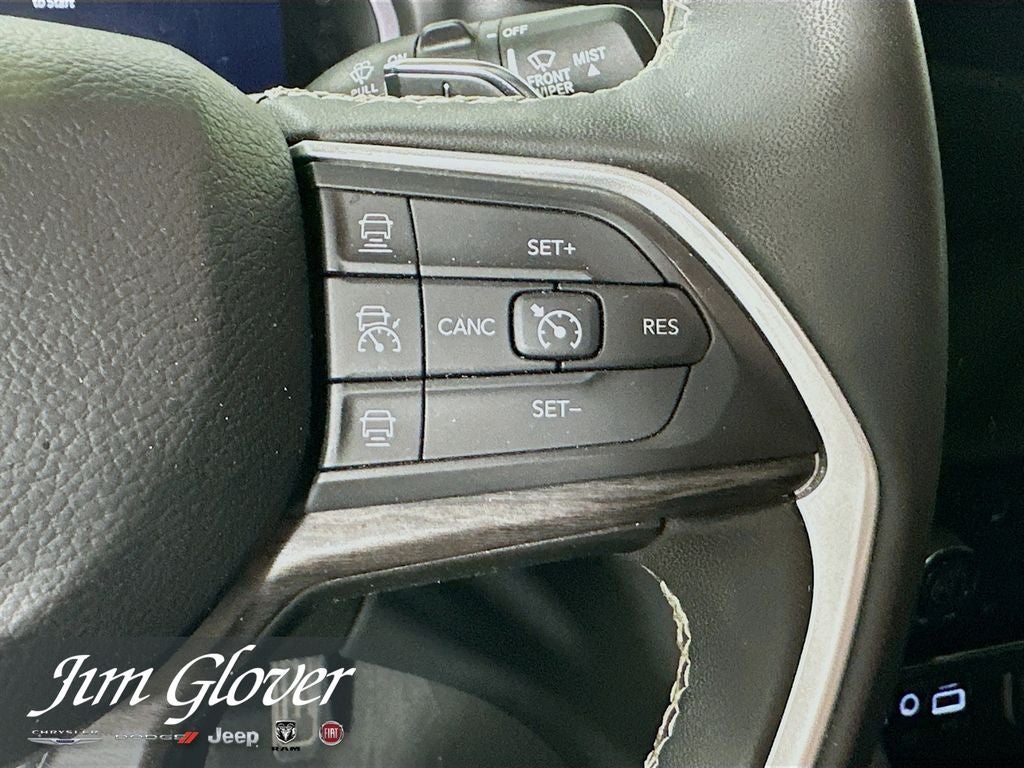 2023 Jeep Grand Cherokee L Limited 4x4