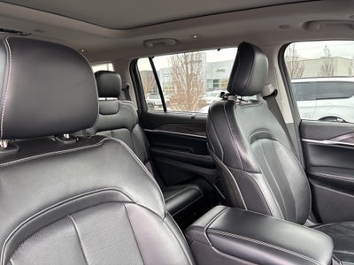 2023 Jeep Grand Cherokee L Limited 4x4