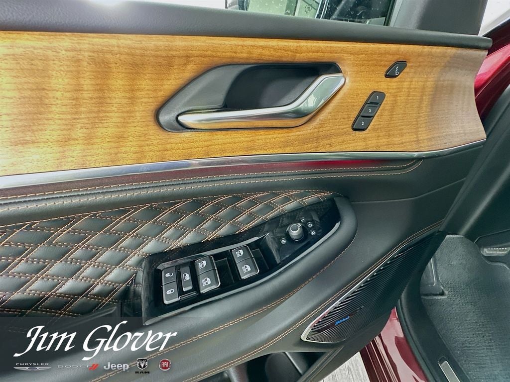 2024 Jeep Grand Cherokee L Summit Reserve 4x4
