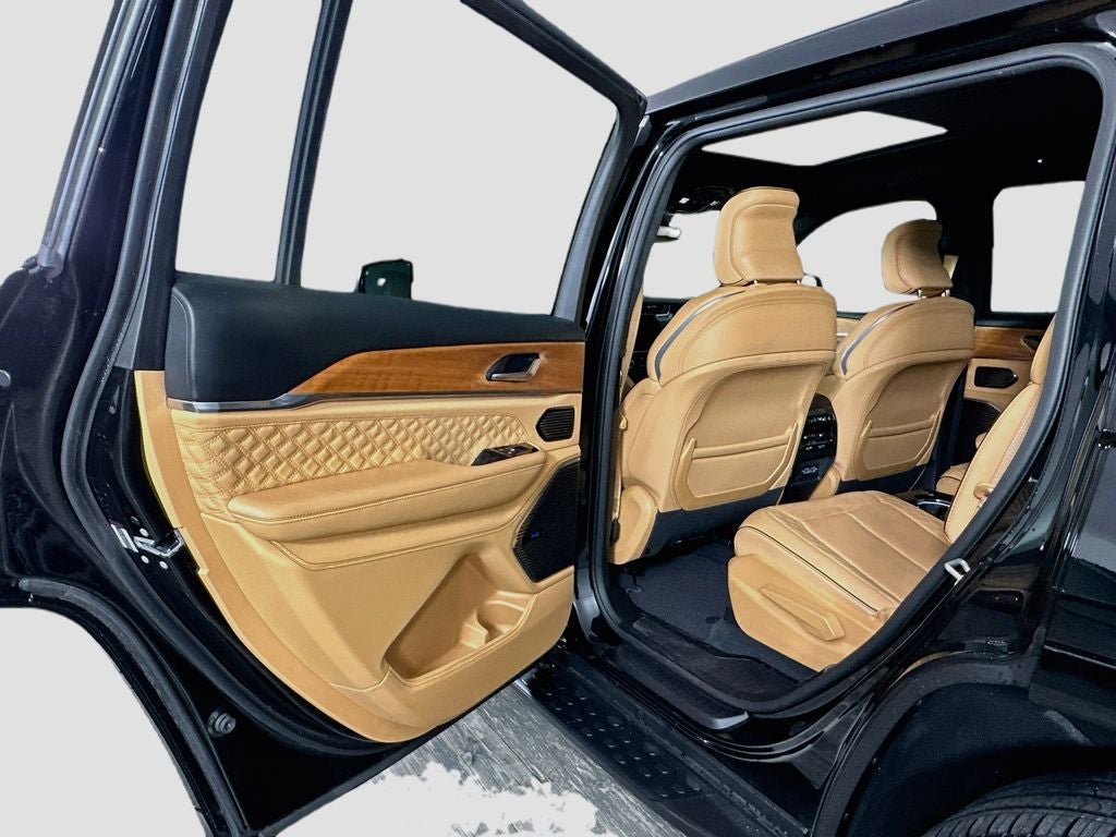 2024 Jeep Grand Cherokee L Summit Reserve 4x4