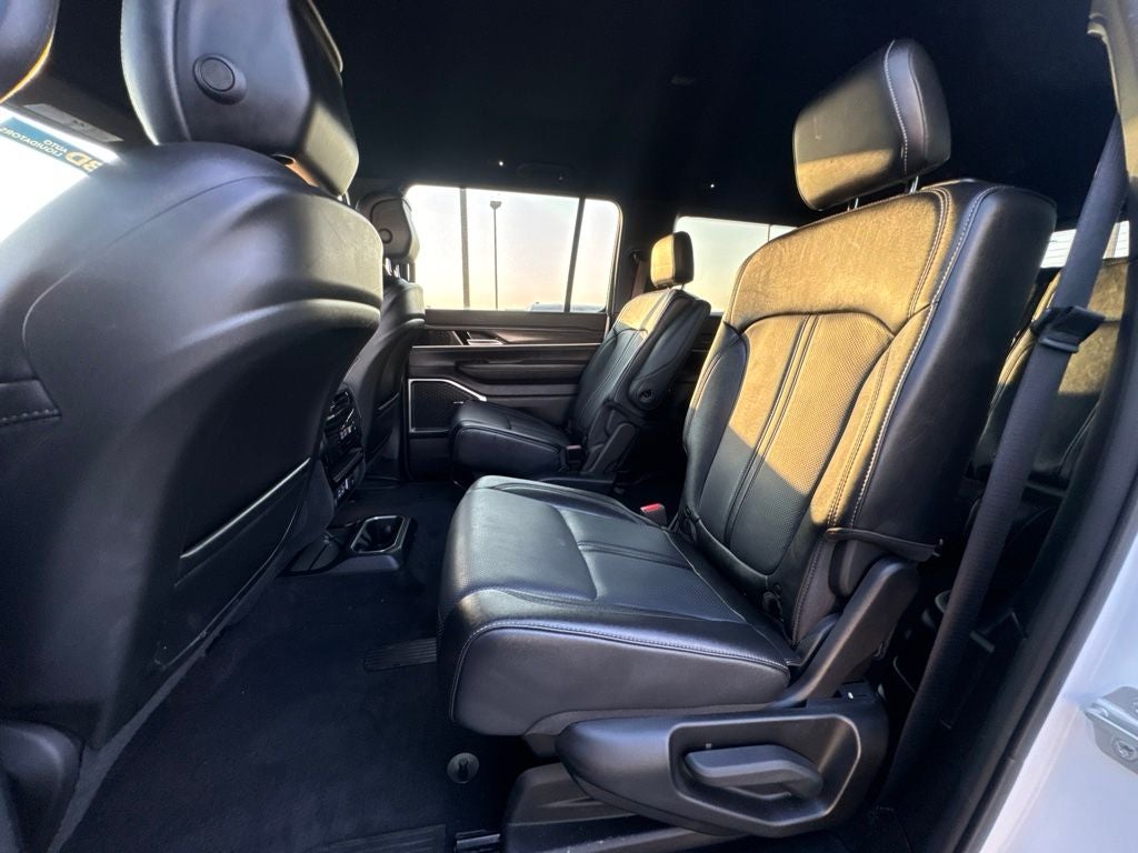2024 Jeep Wagoneer L Series III 4x4