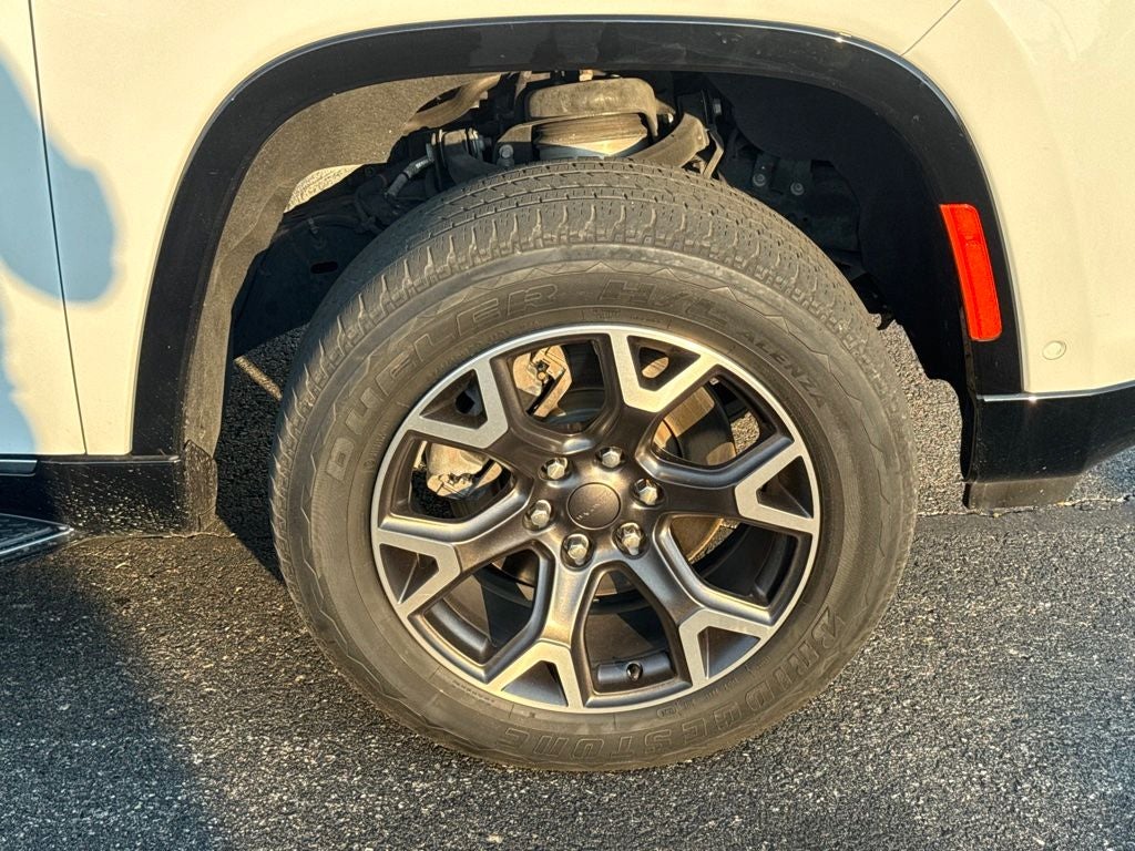 2024 Jeep Wagoneer L Series III 4x4