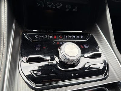 2024 Jeep Grand Wagoneer L Series II 4x4