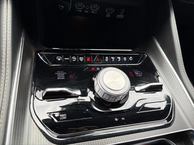 2024 Jeep Grand Wagoneer L Series II 4x4
