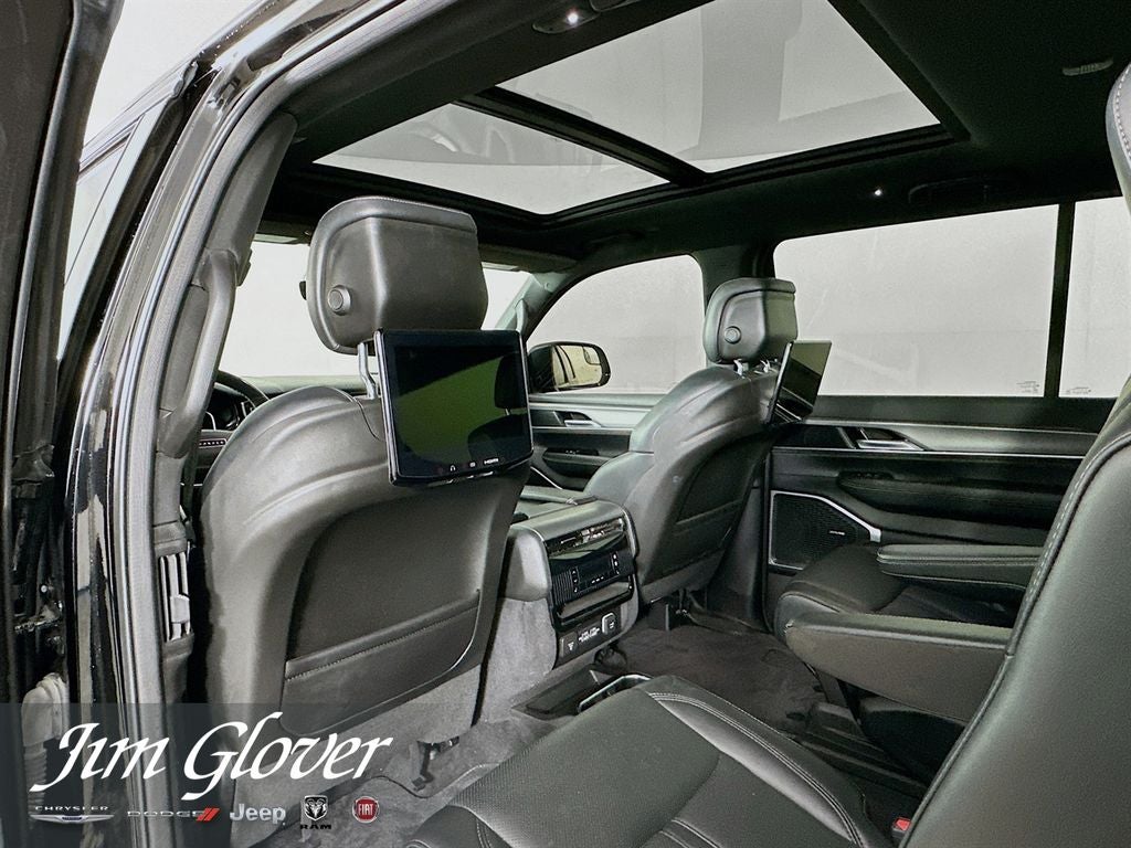 2023 Jeep Wagoneer Series II Carbide 4x4