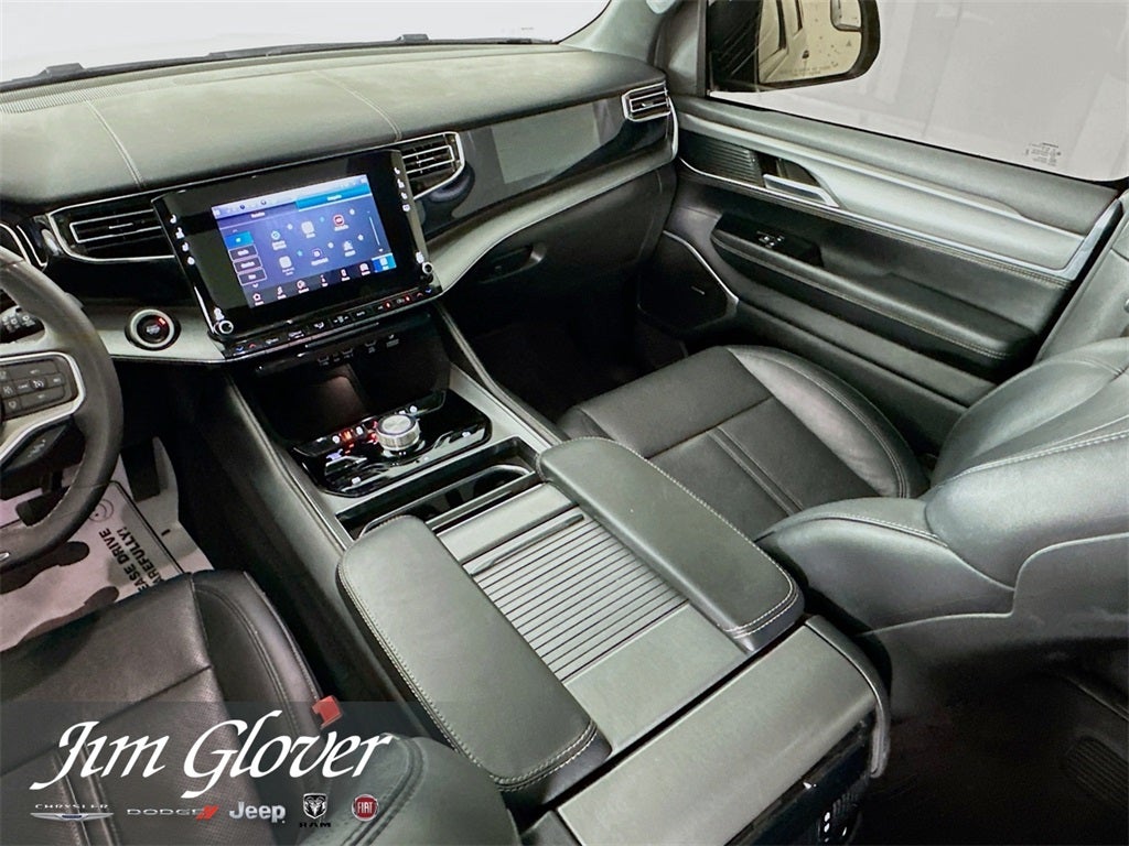 2023 Jeep Wagoneer Series II Carbide 4x4