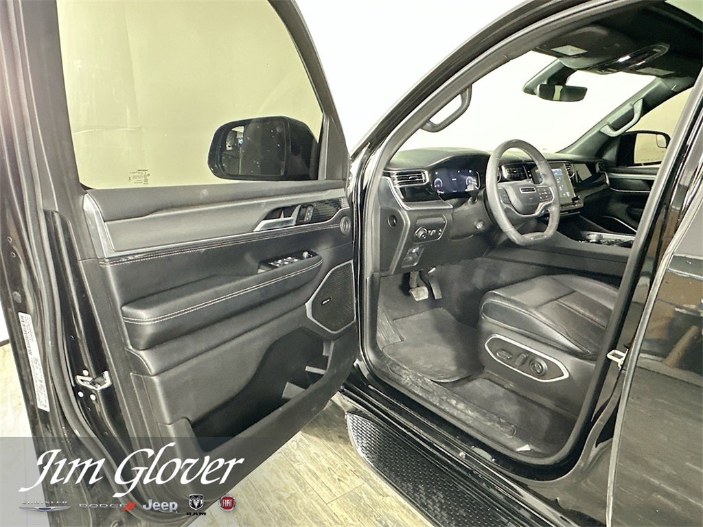 2023 Jeep Wagoneer Series II Carbide 4x4