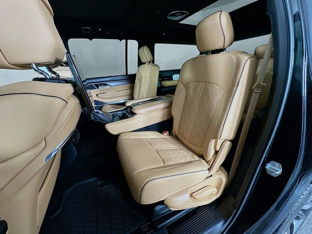2025 Jeep Grand Wagoneer Series III Obsidian 4x4