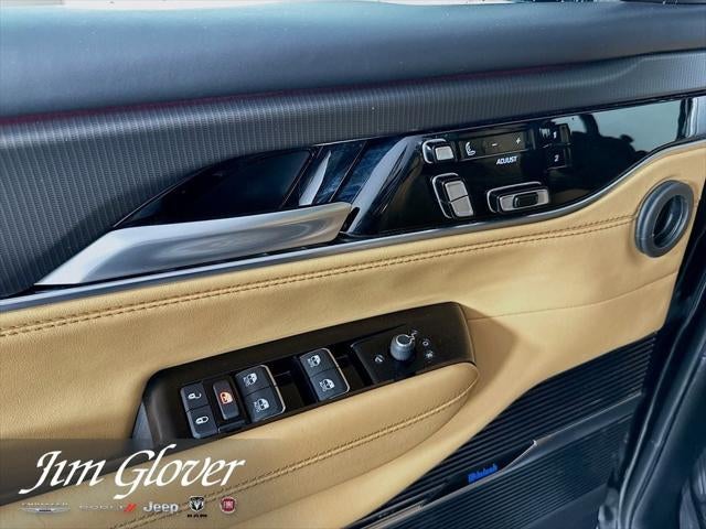 2025 Jeep Grand Wagoneer Series III Obsidian 4x4