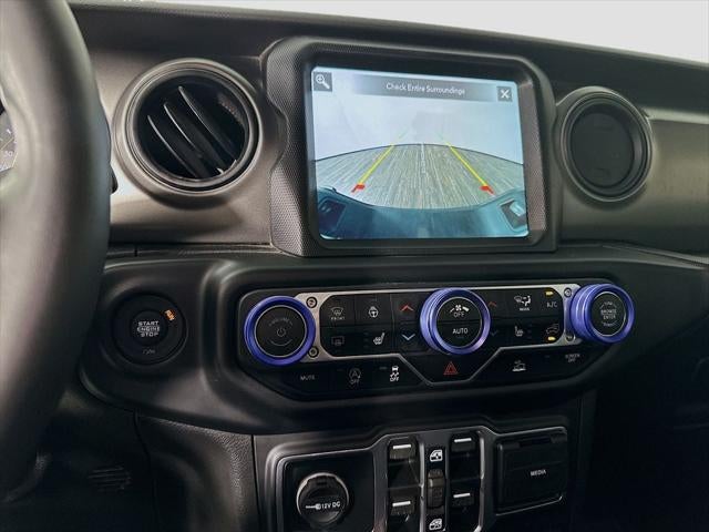 2023 Jeep Gladiator Willys 4x4