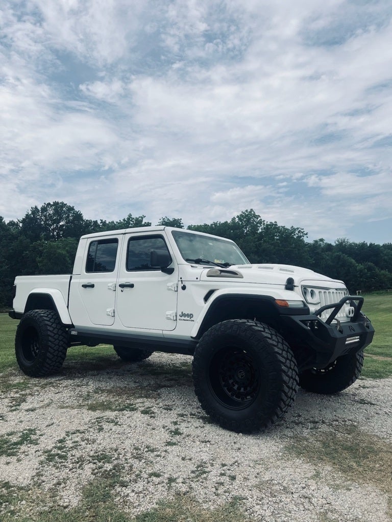 2020 Jeep Gladiator Overland 4x4