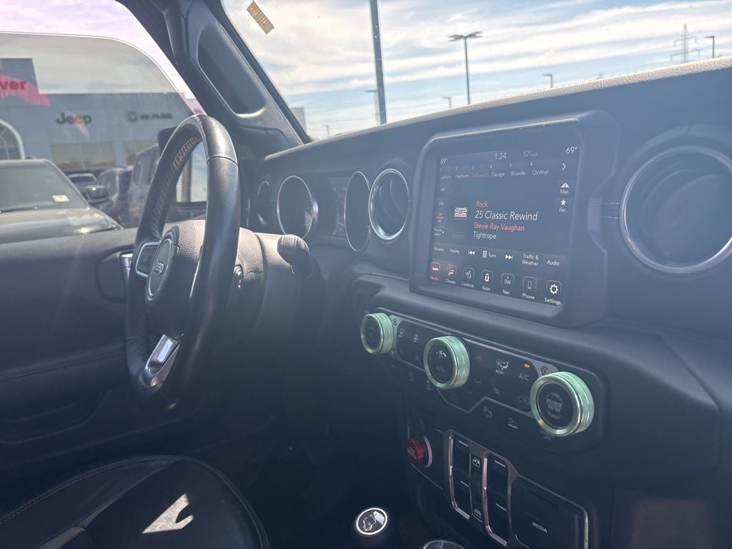 2021 Jeep Gladiator Overland 4x4