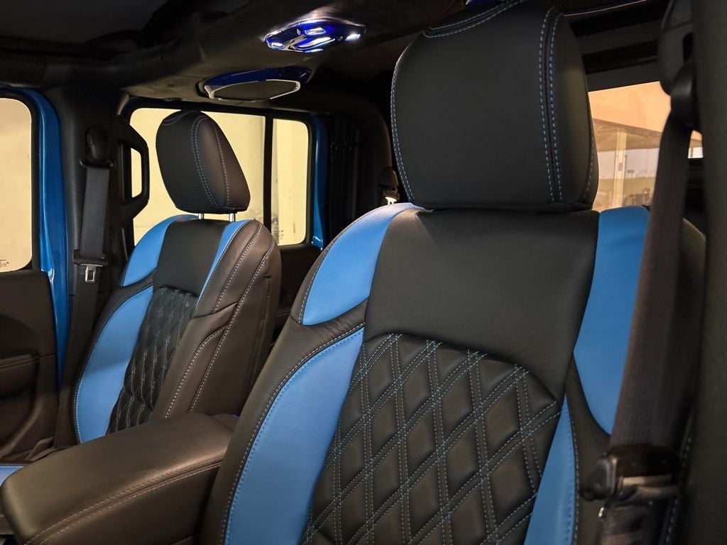 2023 Jeep Gladiator Overland 4x4