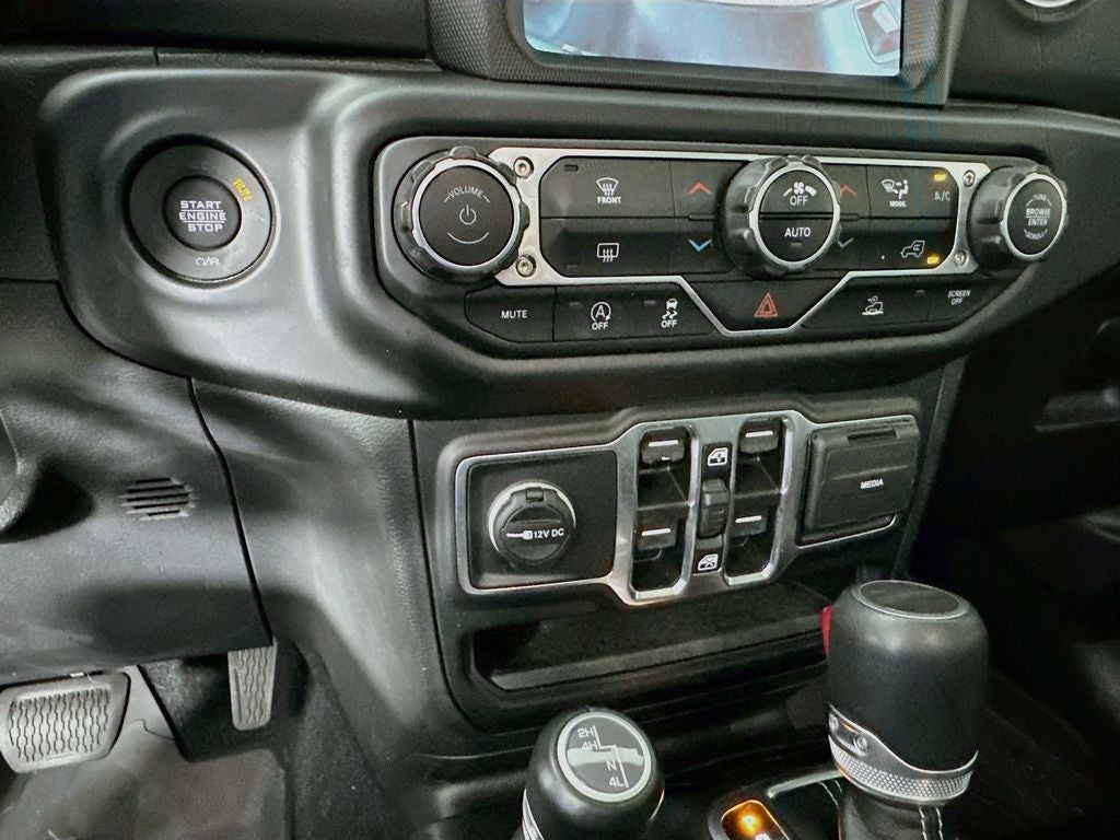 2022 Jeep Gladiator Overland 4x4