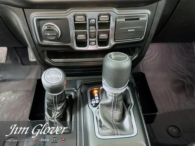 2022 Jeep Gladiator Overland 4x4