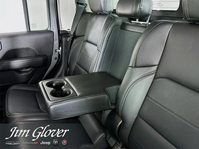 2022 Jeep Gladiator Overland 4x4