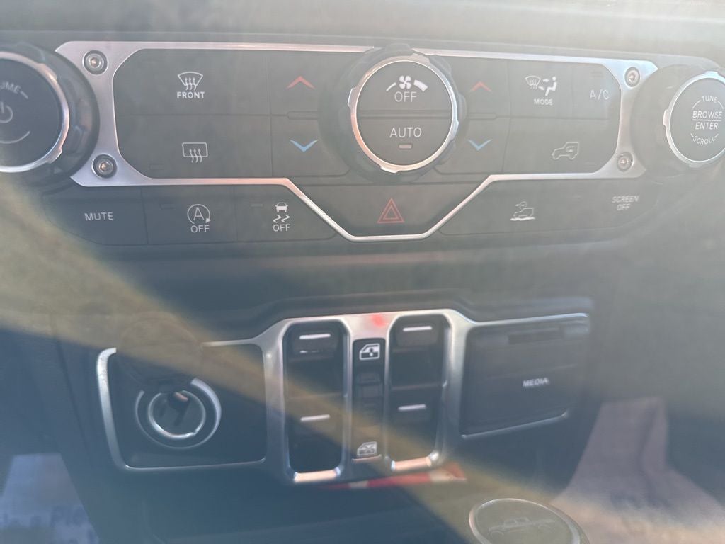 2023 Jeep Gladiator Overland 4x4