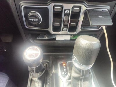 2023 Jeep Gladiator Overland 4x4
