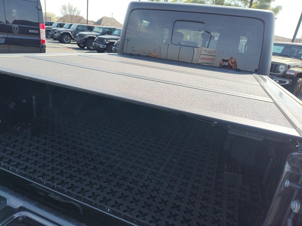 2023 Jeep Gladiator Mojave 4x4