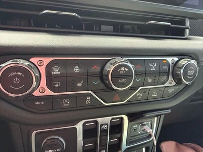 2025 Jeep Gladiator Mojave 4x4