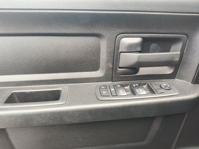 2018 RAM 1500 Tradesman Quad Cab 4x2 6'4' Box