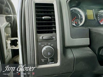 2018 RAM 1500 Express Crew Cab 4x2 5'7' Box