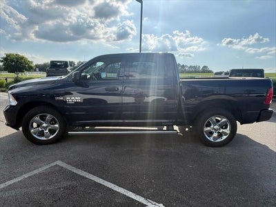 2019 RAM 1500 Classic Express Crew Cab 4x4 5'7' Box