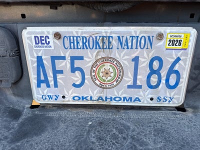 2018 RAM 1500 Express Crew Cab 4x4 5'7' Box