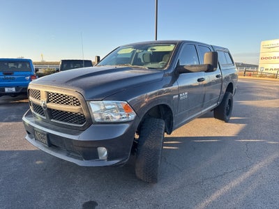 2018 RAM 1500 Express Crew Cab 4x4 5'7' Box