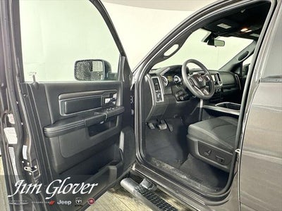 2023 RAM 1500 Classic Warlock Crew Cab 4x4 5'7' Box