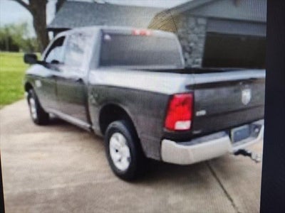 2022 RAM 1500 Classic SLT Crew Cab 4x4 5'7' Box
