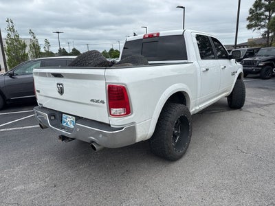 2017 RAM 1500 Laramie Crew Cab 4x4 5'7' Box