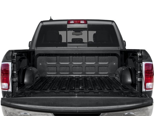 2017 RAM 1500 Laramie Crew Cab 4x4 5'7' Box