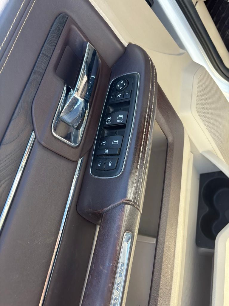 2014 RAM 1500 Laramie Longhorn