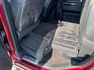 2017 RAM 1500 Limited Crew Cab 4x4 5'7' Box