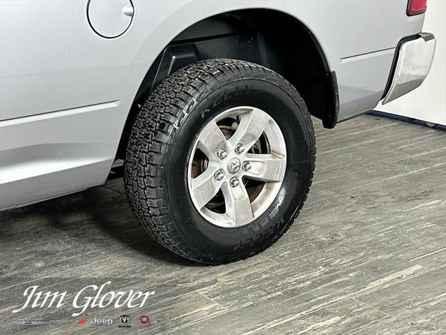 2020 RAM 1500 Classic SLT Crew Cab 4x4 6'4' Box