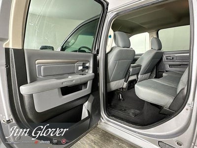 2020 RAM 1500 Classic SLT Crew Cab 4x4 6'4' Box