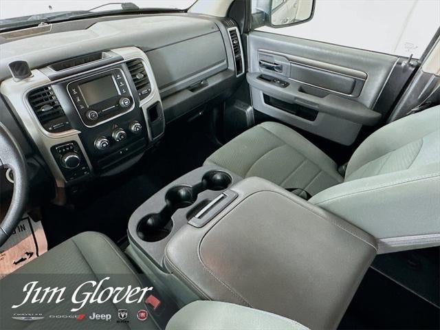 2020 RAM 1500 Classic SLT Crew Cab 4x4 6'4' Box