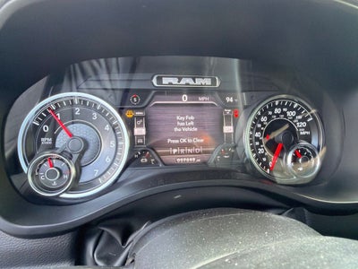 2022 RAM 1500 Big Horn Quad Cab 4x2 6'4' Box