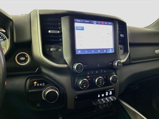 2022 RAM 1500 Big Horn Quad Cab 4x2 6'4' Box
